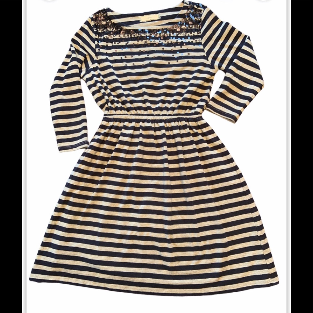 Soprano‎ dress
